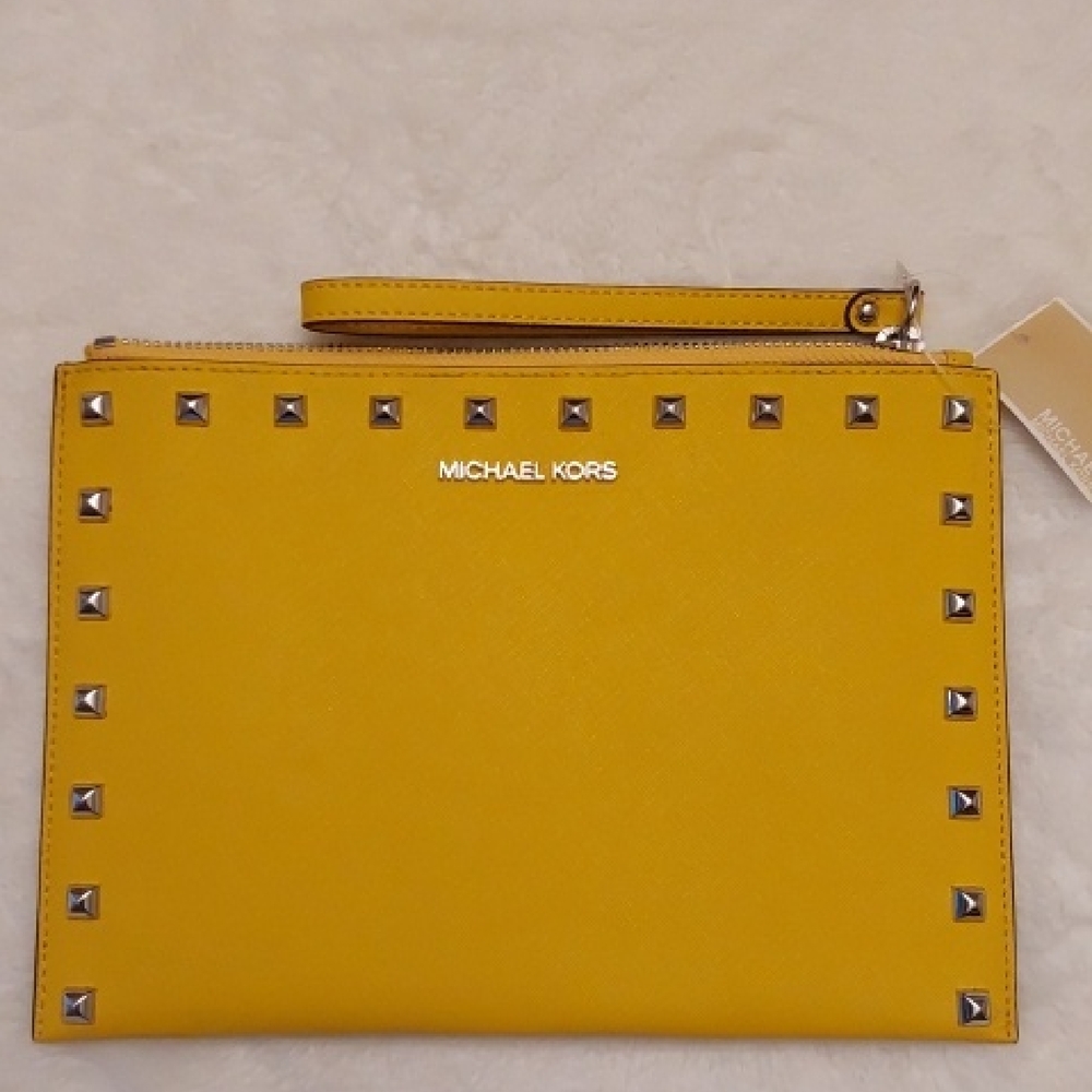MICHAEL KORS Jet Set Travel XL Studded Clutch Wristlet In Sunshine Yellow